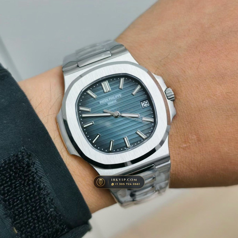 Patek Philippe Nautilus Self-Winding Geneva Atelier Spec Ref. 5711A — Private Vault Edition — Studio Gallery Plate IX in 904L Stainless Steel Custom Architecture (115.1g Verified Mass, Patek Philippe Cal. 26-330 S C / Cal. 324 S C - 21K Gold Rotor)