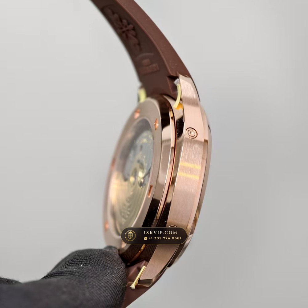 Patek Philippe Aquanaut Luce Annual Calendar 18K Rose Gold Geneva Atelier Spec Ref. 5261R-001 — Private Vault Edition — Studio Gallery Plate IV in 18K Rose Gold Au750 (104.9g Verified Mass, Patek Philippe Cal. 26-330 S QA LU)