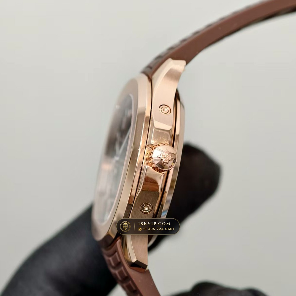 Patek Philippe Aquanaut Luce Annual Calendar 18K Rose Gold Geneva Atelier Spec Ref. 5261R-001 — Private Vault Edition — Studio Gallery Plate V in 18K Rose Gold Au750 (104.9g Verified Mass, Patek Philippe Cal. 26-330 S QA LU)