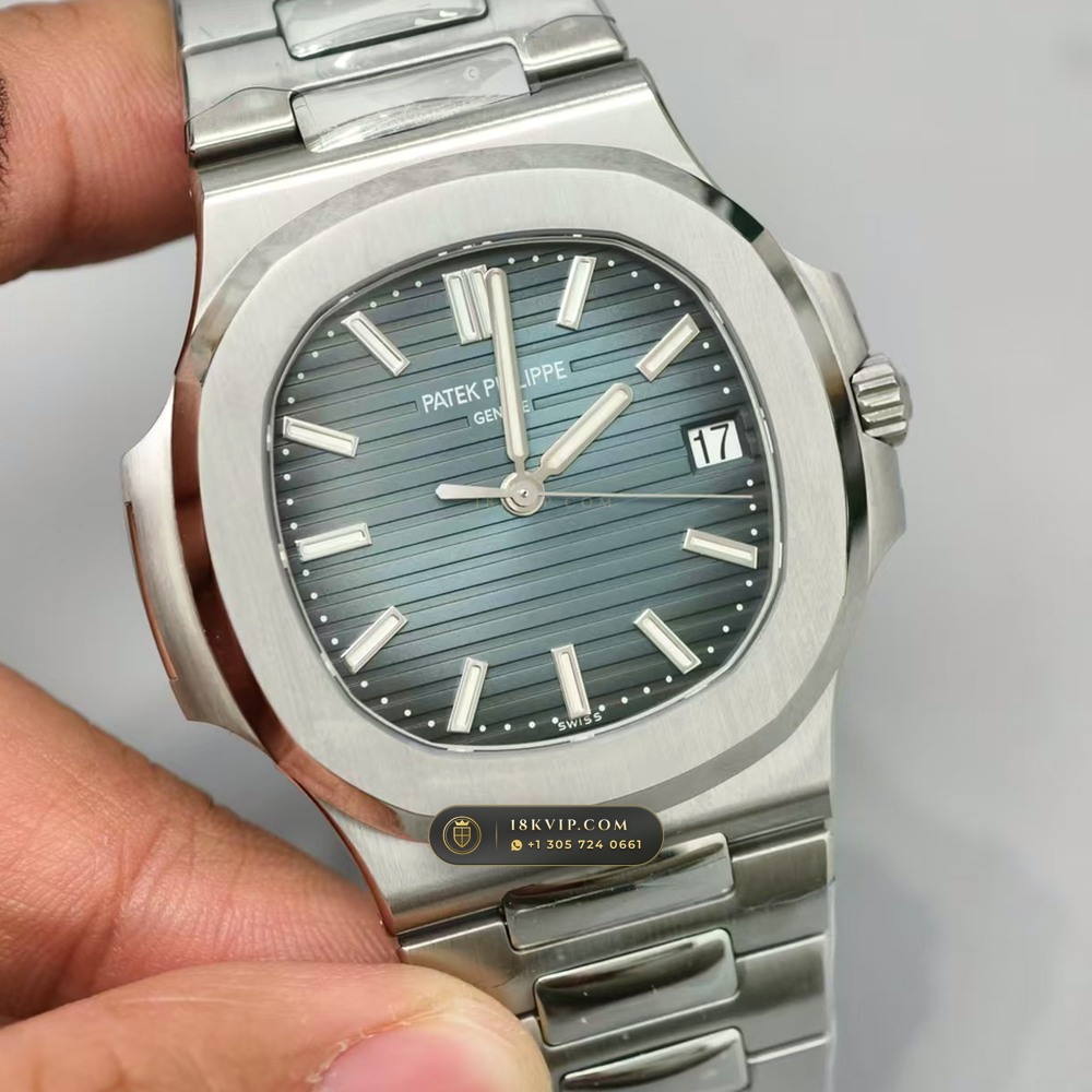 Patek Philippe Nautilus Self-Winding Custom SW Dial Deep Crystal Optics Ref. 5711/1A — Private Vault Edition — Studio Gallery Plate IV in 904L Stainless Steel Custom Architecture (115.2g Verified Mass, Patek Philippe Cal. 26-330 S C / Cal. 324 S C - 21K Gold Rotor)