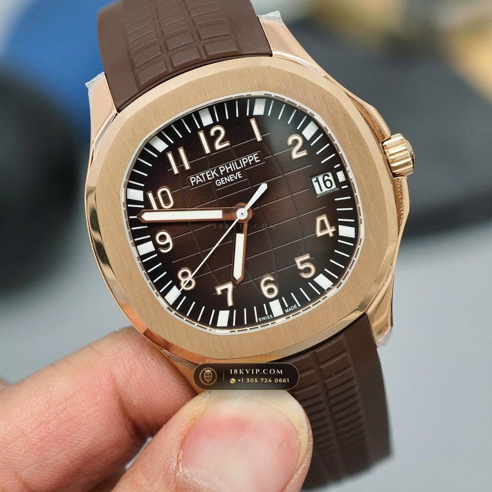 Patek Philippe Aquanaut Extra-Large Self-Winding 18K Rose Gold Geneva Atelier Spec Ref. 5167R — Private Vault Edition — Studio Gallery Plate II in 18K Rose Gold Au750 (108.8g Verified Mass, Patek Philippe Cal. 324 S C - 21K Gold Rotor)