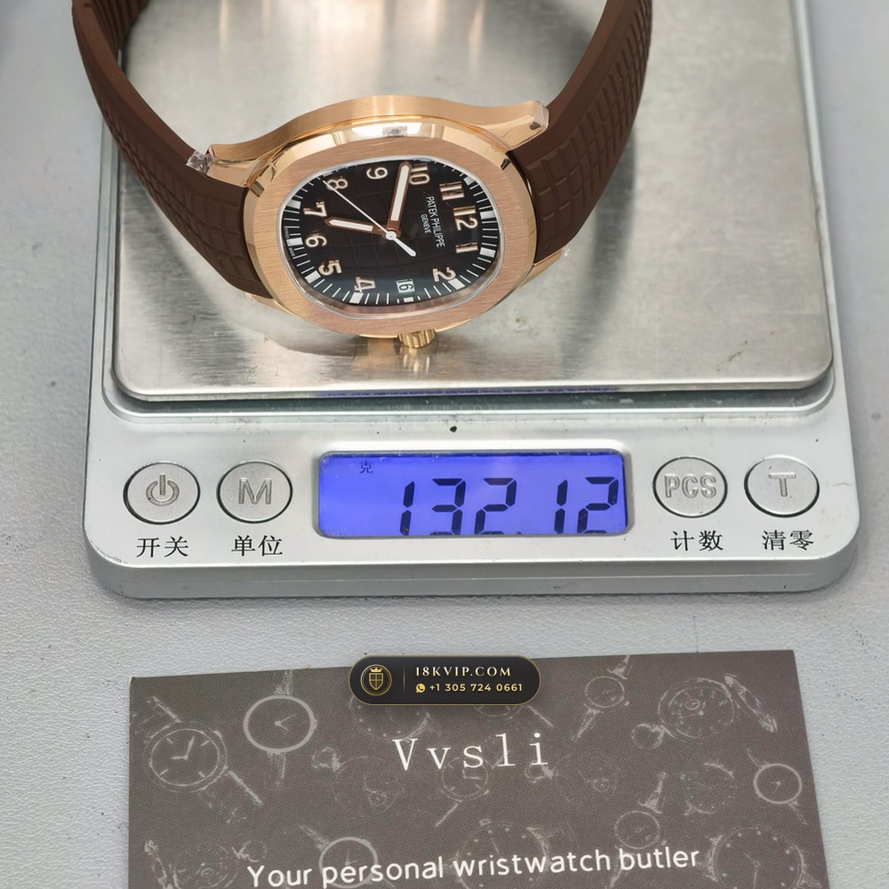 Patek Philippe Aquanaut Extra-Large Self-Winding 18K Rose Gold Geneva Atelier Spec Ref. 5167R — Private Vault Edition — Studio Gallery Plate VIII in 18K Rose Gold Au750 (108.8g Verified Mass, Patek Philippe Cal. 324 S C - 21K Gold Rotor)