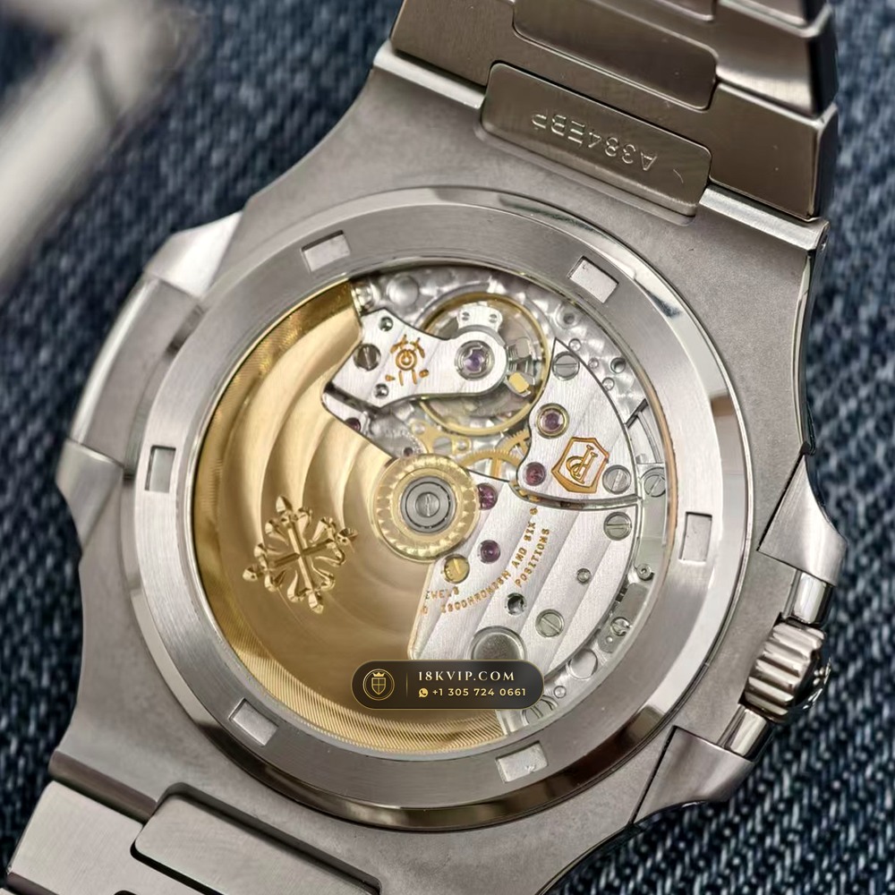 Patek Philippe Nautilus Self-Winding Geneva Atelier Spec Ref. 5711/1A — Private Vault Edition — Studio Gallery Plate V in 904L Stainless Steel Custom Architecture (115.1g Verified Mass, Patek Philippe Cal. 26-330 S C / Cal. 324 S C - 21K Gold Rotor)