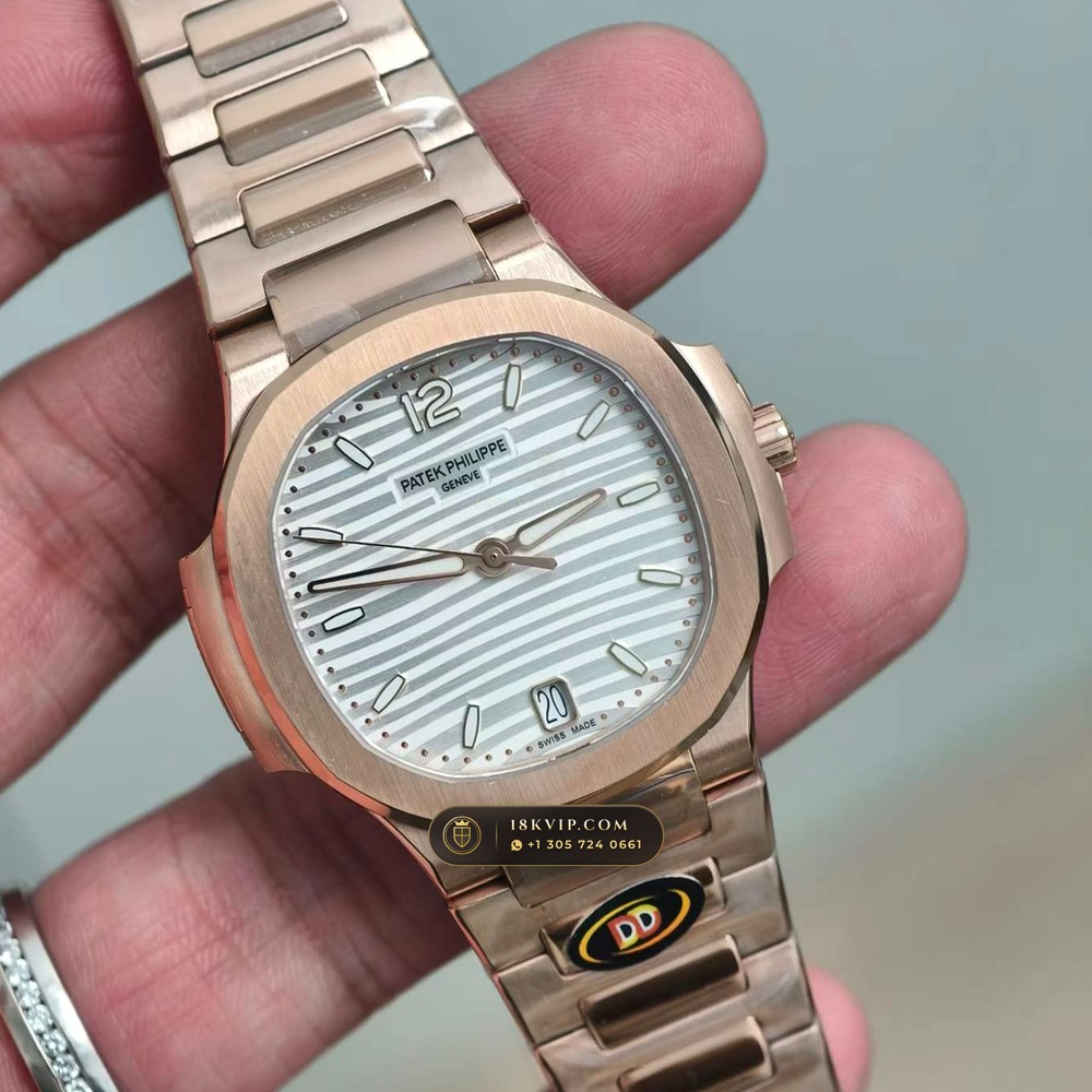 Patek Philippe Nautilus Ladies Automatic 18K Rose Gold Ref. 7118/1R-001 — Private Vault Edition — Studio Gallery Plate II in 18K Rose Gold Au750 (145.8g Verified Mass, Patek Philippe Cal. 324 S C - 21K Gold Rotor)