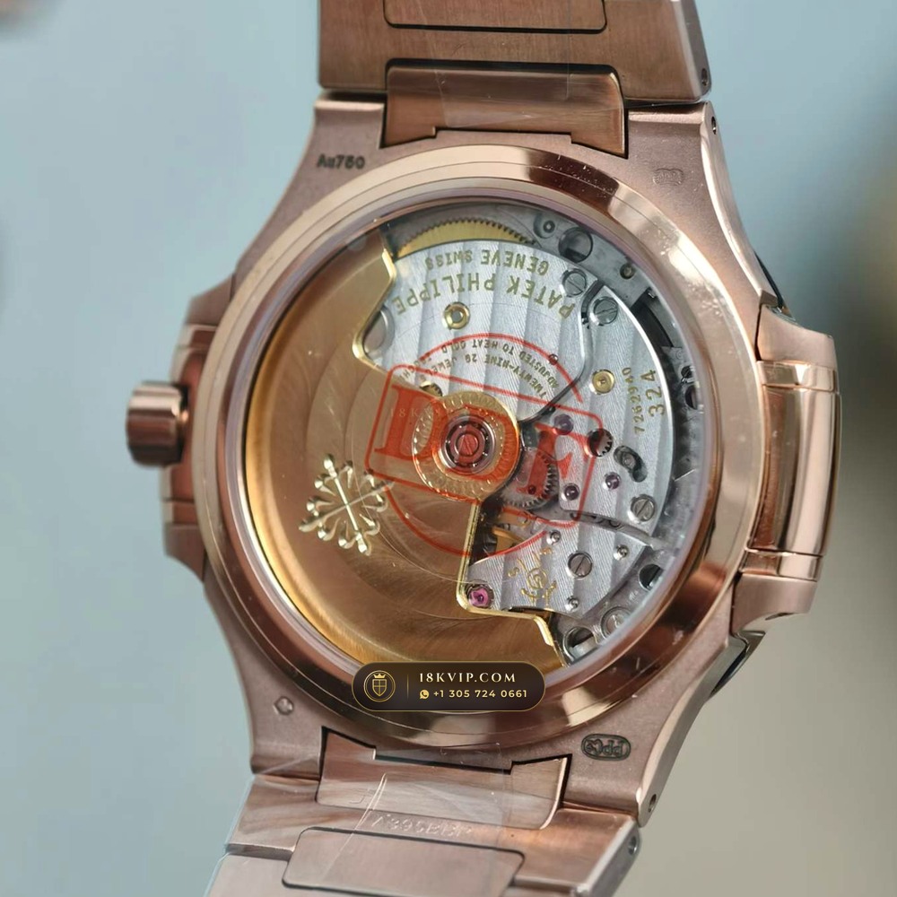 Patek Philippe Nautilus Ladies Automatic 18K Rose Gold Ref. 7118/1R-001 — Private Vault Edition — Studio Gallery Plate VII in 18K Rose Gold Au750 (145.8g Verified Mass, Patek Philippe Cal. 324 S C - 21K Gold Rotor)
