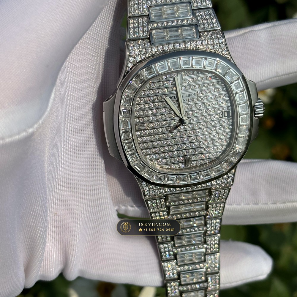 Patek Philippe Nautilus Haute Joaillerie Full Diamond Pave 18K White Gold Ref. 5719/10G-010 — Private Vault Edition — Studio Gallery Plate IV in 18K White Gold Au750 (186.9g Verified Mass, Patek Philippe Cal. 26-330 S C / Cal. 324 S C - 21K Gold Rotor)