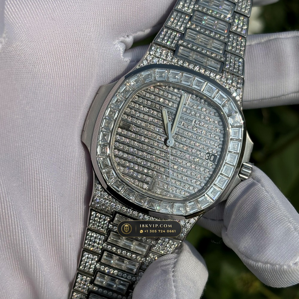 Patek Philippe Nautilus Haute Joaillerie Full Diamond Pave 18K White Gold Ref. 5719/10G-010 — Private Vault Edition — Studio Gallery Plate VI in 18K White Gold Au750 (186.9g Verified Mass, Patek Philippe Cal. 26-330 S C / Cal. 324 S C - 21K Gold Rotor)