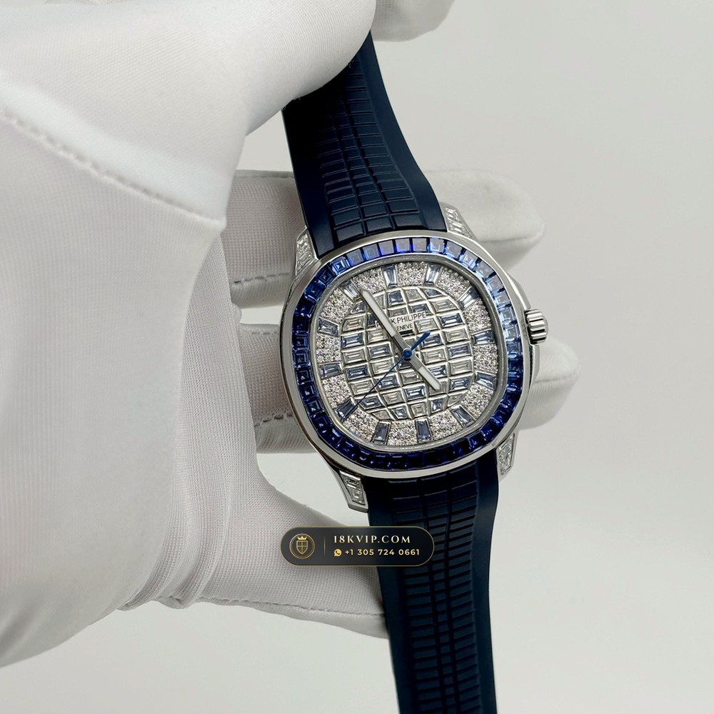 Patek Philippe Aquanaut Luce Haute Joaillerie Baguette Emerald Bezel 18K White Gold Ref. 5268/461G-001 — Private Vault Edition — Studio Gallery Plate V in 18K White Gold Au750 (114.2g Verified Mass, Patek Philippe Cal. 26-330 S C - 21K Gold Rotor)