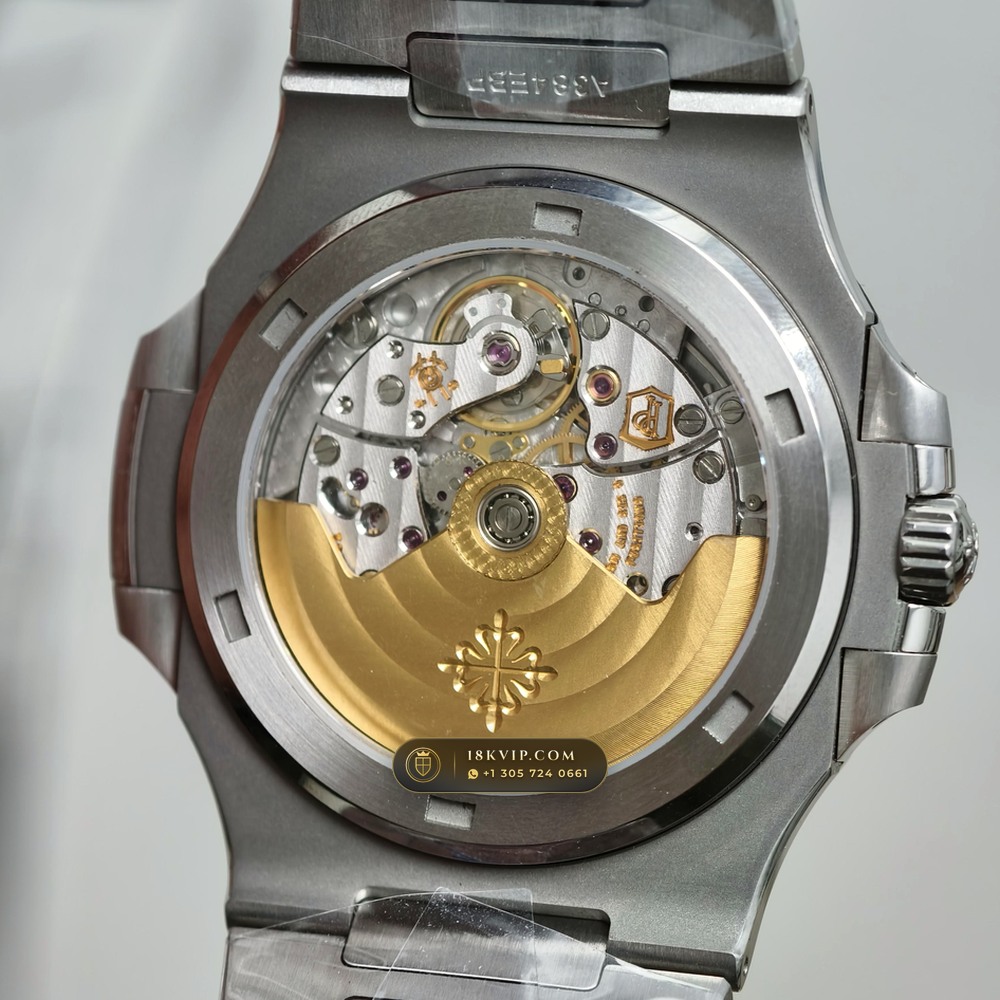 Patek Philippe Nautilus Self-Winding Custom SW Dial Deep Crystal Optics Ref. 5711A — Private Vault Edition — Studio Gallery Plate V in 904L Stainless Steel Custom Architecture (115.2g Verified Mass, Patek Philippe Cal. 26-330 S C / Cal. 324 S C - 21K Gold Rotor)