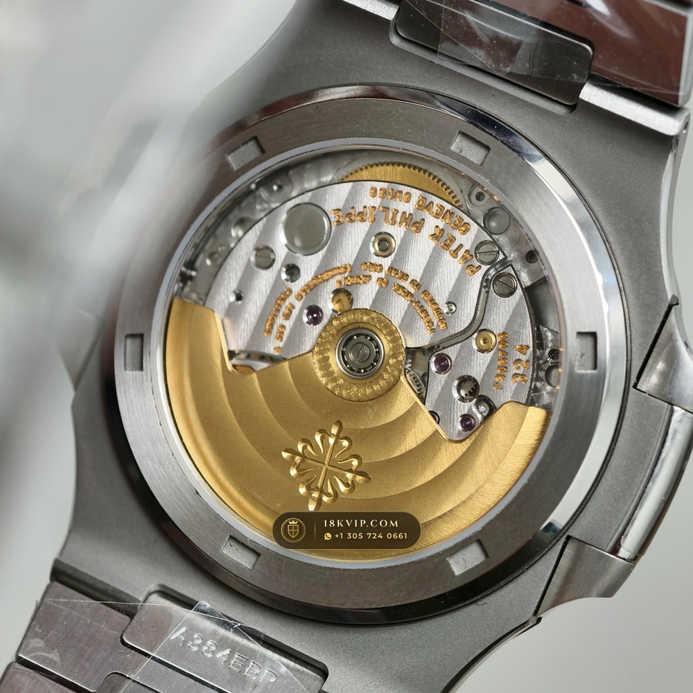Patek Philippe Nautilus Self-Winding Custom SW Dial Deep Crystal Optics Ref. 5711A — Private Vault Edition — Studio Gallery Plate VI in 904L Stainless Steel Custom Architecture (115.2g Verified Mass, Patek Philippe Cal. 26-330 S C / Cal. 324 S C - 21K Gold Rotor)