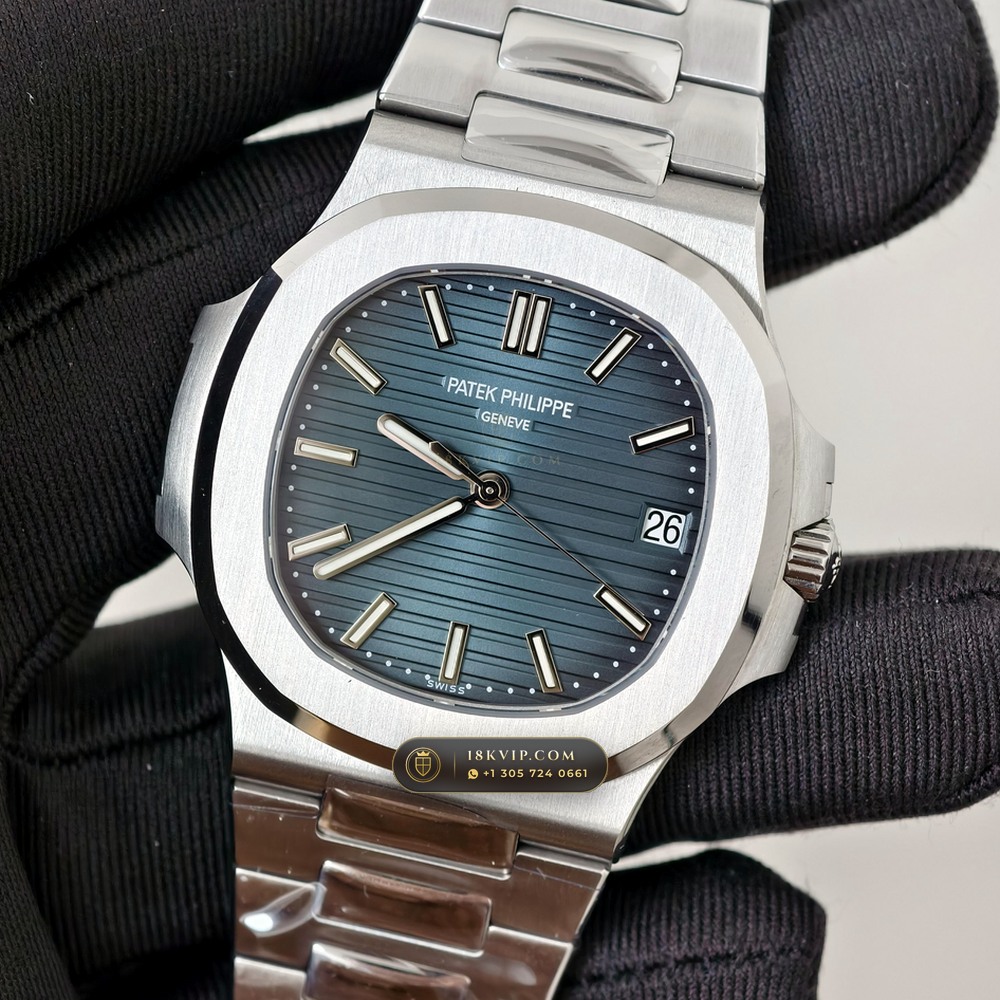 Patek Philippe Nautilus Self-Winding Custom SW Dial 22K Gold Rotor Ref. 5711/1A-001 — Private Vault Edition — Studio Gallery Plate II in 904L Stainless Steel Custom Architecture (115.1g Verified Mass, Patek Philippe Cal. 26-330 S C / Cal. 324 S C - 21K Gold Rotor)