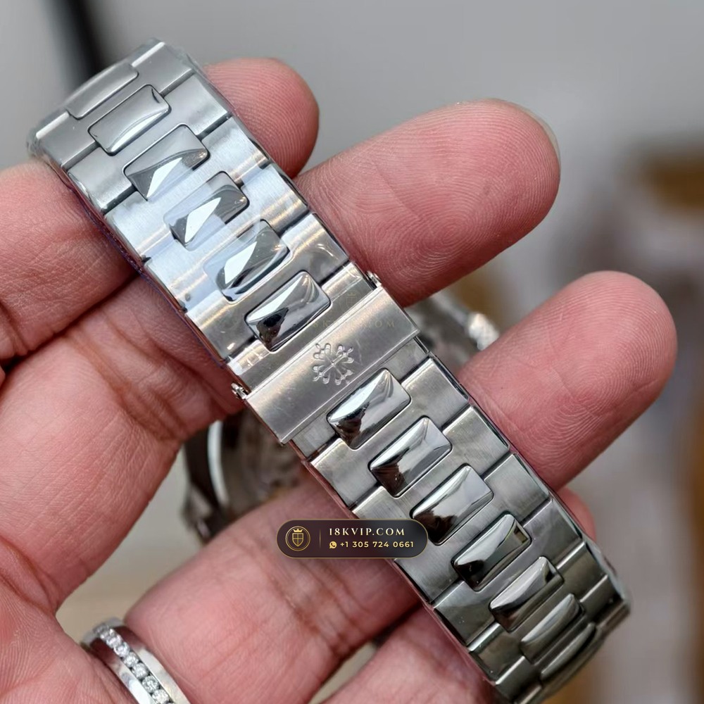 Patek Philippe Nautilus Off-Catalogue Baguette Blue Sapphire Bezel 950 Platinum Ref. 5711/111P-001 — Private Vault Edition — Studio Gallery Plate VI in 950 Platinum Pt950 (245.4g Verified Mass, Patek Philippe Cal. 26-330 S C / Cal. 324 S C - 21K Gold Rotor)