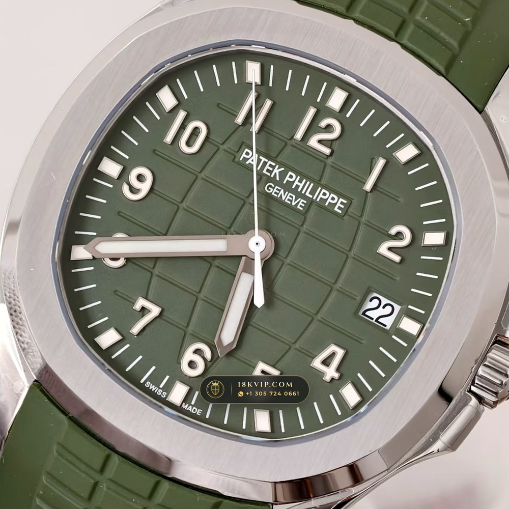 Patek Philippe Aquanaut Jumbo 42.2mm 18K White Gold Ref. 5168G-010 — Private Vault Edition — Studio Gallery Plate IV in 18K White Gold Au750 (120.2g Verified Mass, Patek Philippe Cal. 324 S C - 21K Gold Rotor)