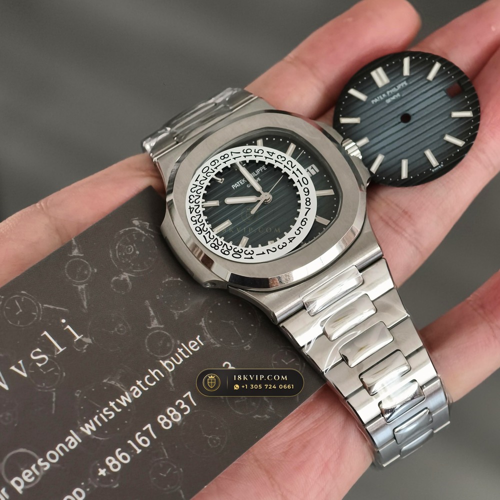 Patek Philippe Nautilus Self-Winding Custom SW Dial Ref. 5711/1A — Private Vault Edition — Studio Gallery Plate XI in 904L Stainless Steel Custom Architecture (115.1g Verified Mass, Patek Philippe Cal. 26-330 S C / Cal. 324 S C - 21K Gold Rotor)