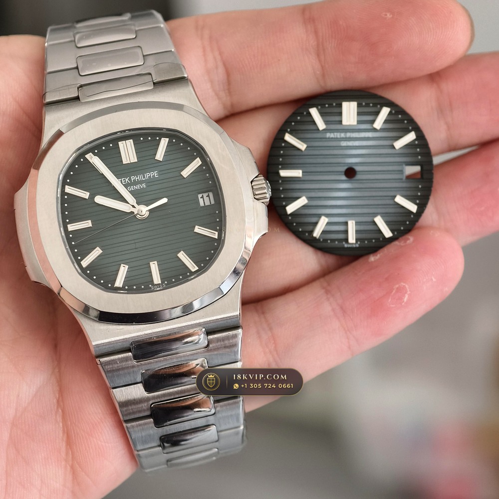 Patek Philippe Nautilus Self-Winding Custom SW Dial Ref. 5711/1A — Private Vault Edition — Studio Gallery Plate III in 904L Stainless Steel Custom Architecture (115.1g Verified Mass, Patek Philippe Cal. 26-330 S C / Cal. 324 S C - 21K Gold Rotor)