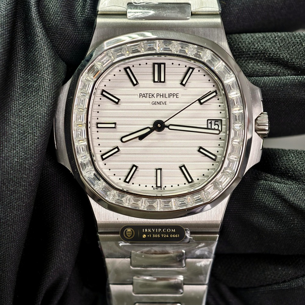 Patek Philippe Nautilus Self-Winding Diamond-Set Bezel Ref. 5711/1A-011 — Private Vault Edition — Studio Gallery Plate IV in 904L Stainless Steel Custom Architecture (115.4g Verified Mass, Patek Philippe Cal. 26-330 S C / Cal. 324 S C - 21K Gold Rotor)