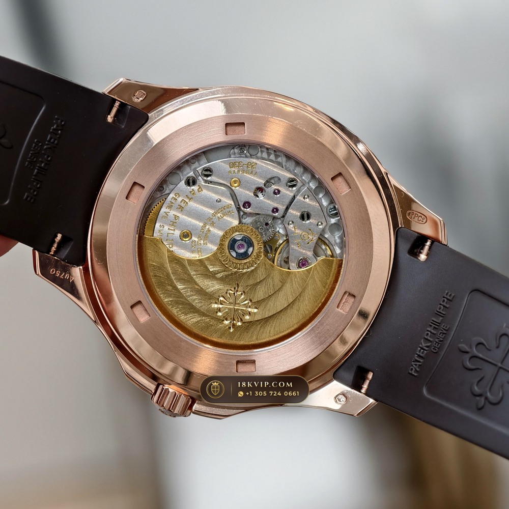 Patek Philippe Aquanaut Extra-Large Self-Winding 18K Rose Gold Chronometer Regulated Spec Ref. 5167R — Private Vault Edition — Studio Gallery Plate VII in 18K Rose Gold Au750 (108.2g Verified Mass, Patek Philippe Cal. 324 S C - 21K Gold Rotor)