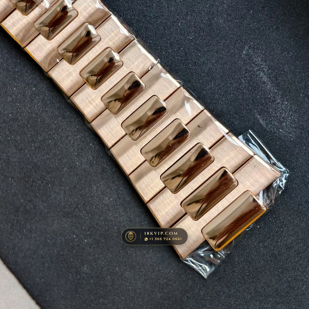 Patek Philippe Nautilus Moonphase & Power Reserve Full Solid 18K Rose Gold Bracelet Ref. 5712/1R-001 — Private Vault Edition — Studio Gallery Plate IV in 18K Rose Gold Au750 (185.2g Verified Mass, Patek Philippe Cal. 240 PS IRM C LU - 22K Gold Micro-Rotor)