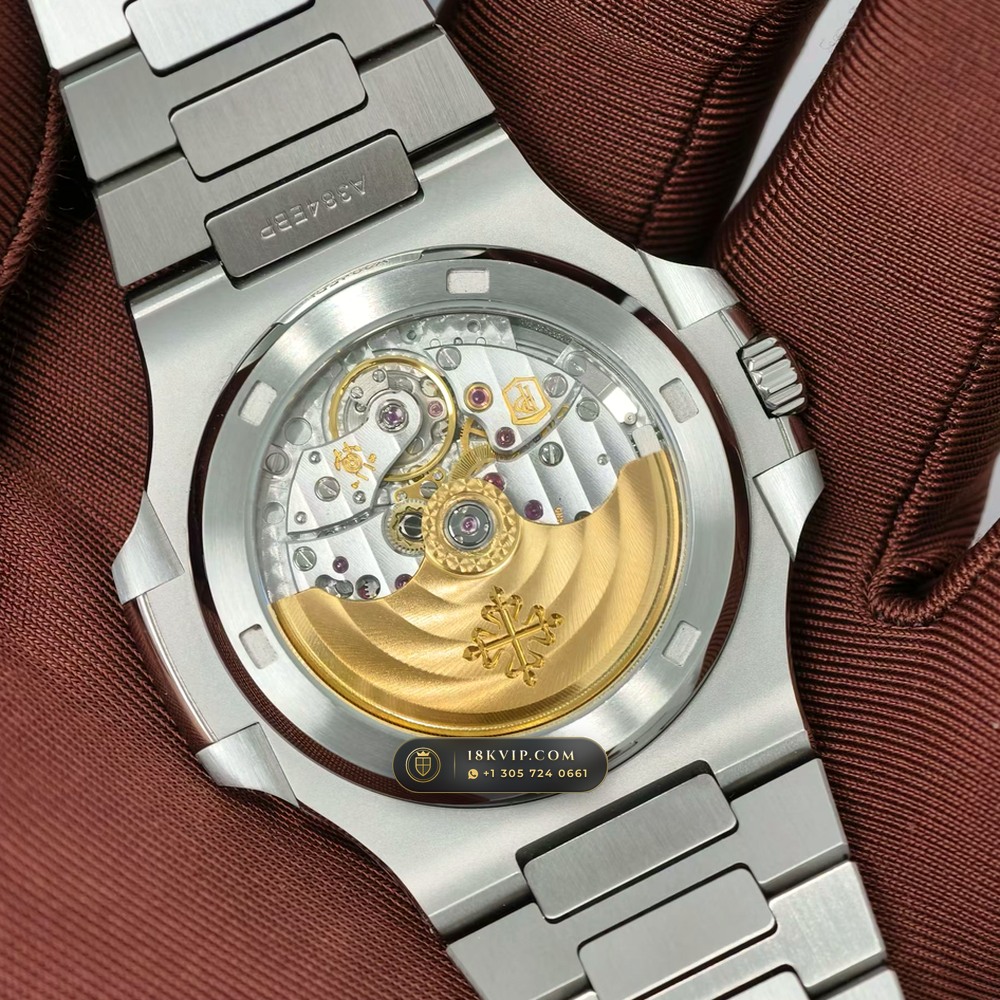 Patek Philippe Nautilus Self-Winding Ref. 5711/1A-014 — Private Vault Edition — Studio Gallery Plate V in 904L Stainless Steel Custom Architecture (115.3g Verified Mass, Patek Philippe Cal. 26-330 S C / Cal. 324 S C - 21K Gold Rotor)