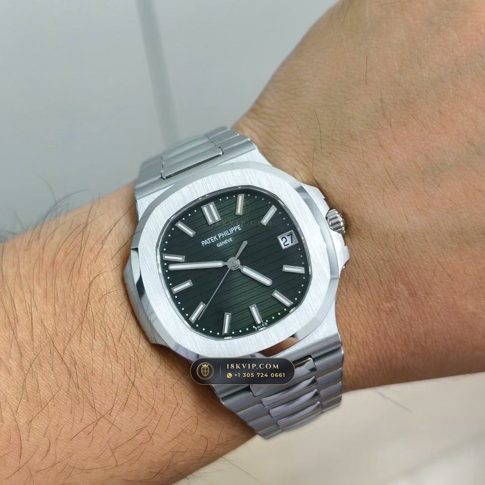 Patek Philippe Nautilus Self-Winding Ref. 5711/1A-014 — Private Vault Edition — Studio Gallery Plate IX in 904L Stainless Steel Custom Architecture (115.3g Verified Mass, Patek Philippe Cal. 26-330 S C / Cal. 324 S C - 21K Gold Rotor)