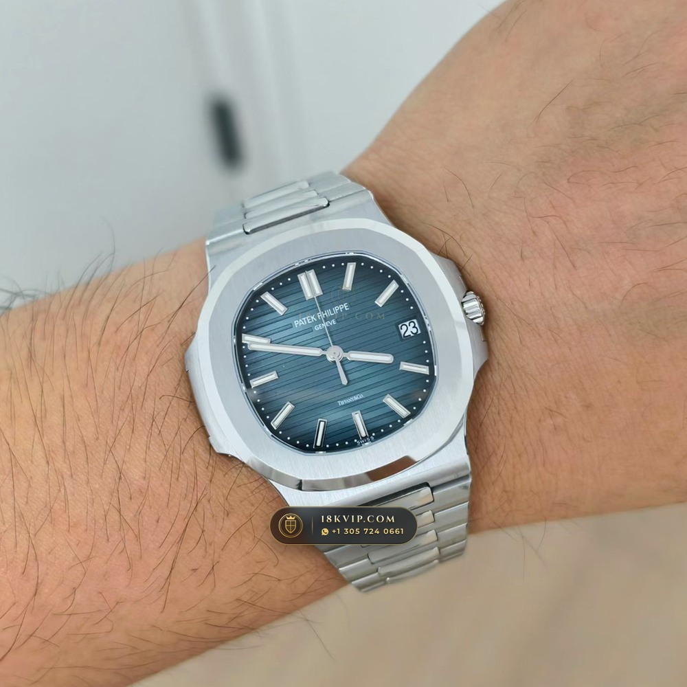 Patek Philippe Nautilus Self-Winding Ref. 5711/1A-010 — Private Vault Edition — Studio Gallery Plate IX in 904L Stainless Steel Custom Architecture (115.2g Verified Mass, Patek Philippe Cal. 26-330 S C / Cal. 324 S C - 21K Gold Rotor)