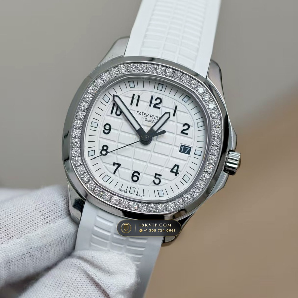 Patek Philippe Aquanaut Luce Diamond-Set Bezel Ref. 5267/200A-010 — Private Vault Edition — Studio Gallery Plate II in 904L Stainless Steel Custom Architecture (69.3g Verified Mass, Patek Philippe Cal. 26-330 S C - 21K Gold Rotor)