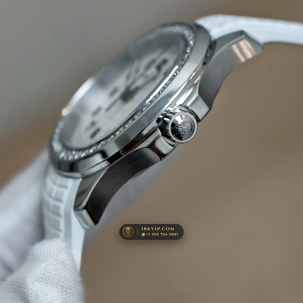 Patek Philippe Aquanaut Luce Diamond-Set Bezel Ref. 5267/200A-010 — Private Vault Edition — Studio Gallery Plate V in 904L Stainless Steel Custom Architecture (69.3g Verified Mass, Patek Philippe Cal. 26-330 S C - 21K Gold Rotor)