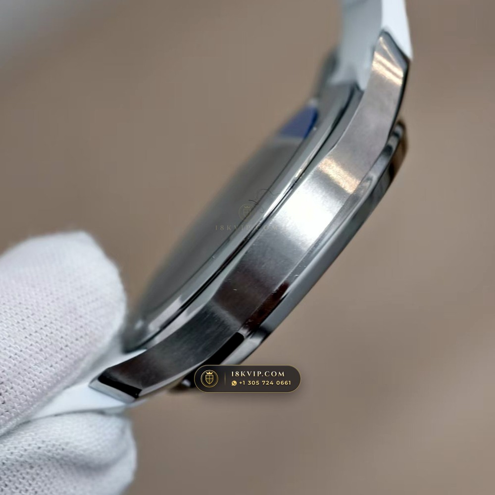 Patek Philippe Aquanaut Luce Diamond-Set Bezel Ref. 5267/200A-010 — Private Vault Edition — Studio Gallery Plate VI in 904L Stainless Steel Custom Architecture (69.3g Verified Mass, Patek Philippe Cal. 26-330 S C - 21K Gold Rotor)