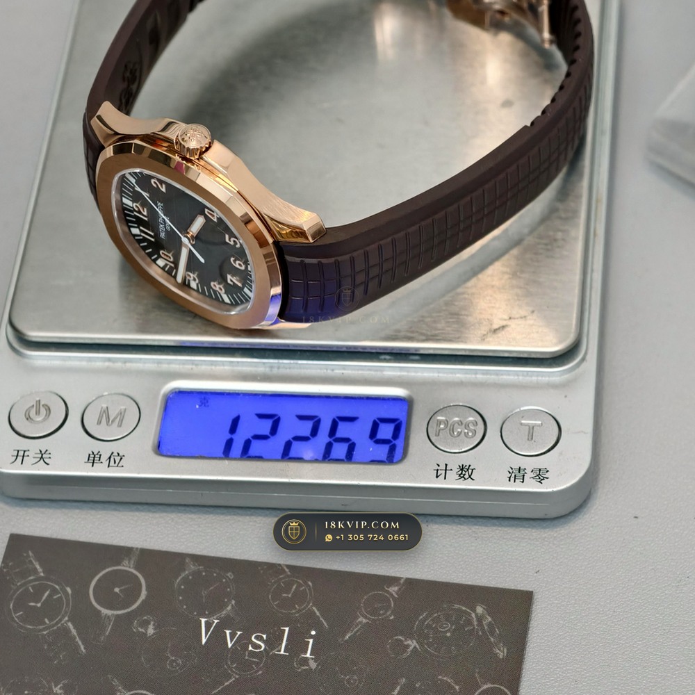Patek Philippe Aquanaut Extra-Large Self-Winding 18K Rose Gold Hand-Chamfered Bevel Spec Ref. 5167R — Private Vault Edition — Studio Gallery Plate X in 18K Rose Gold Au750 (108.2g Verified Mass, Patek Philippe Cal. 324 S C - 21K Gold Rotor)
