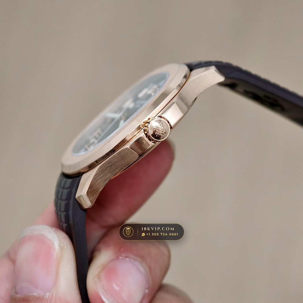 Patek Philippe Aquanaut Extra-Large Self-Winding 18K Rose Gold Hand-Chamfered Bevel Spec Ref. 5167R — Private Vault Edition — Studio Gallery Plate IV in 18K Rose Gold Au750 (108.2g Verified Mass, Patek Philippe Cal. 324 S C - 21K Gold Rotor)