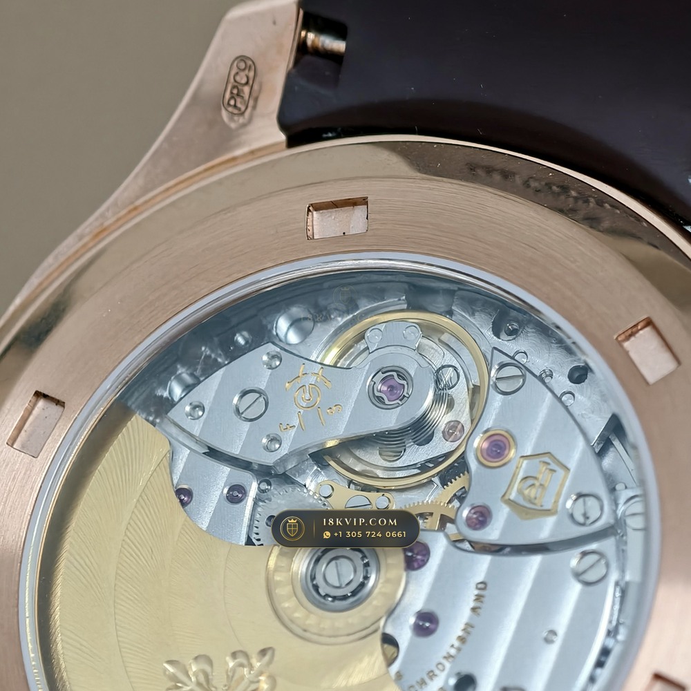 Patek Philippe Aquanaut Extra-Large Self-Winding 18K Rose Gold Hand-Chamfered Bevel Spec Ref. 5167R — Private Vault Edition — Studio Gallery Plate VI in 18K Rose Gold Au750 (108.2g Verified Mass, Patek Philippe Cal. 324 S C - 21K Gold Rotor)