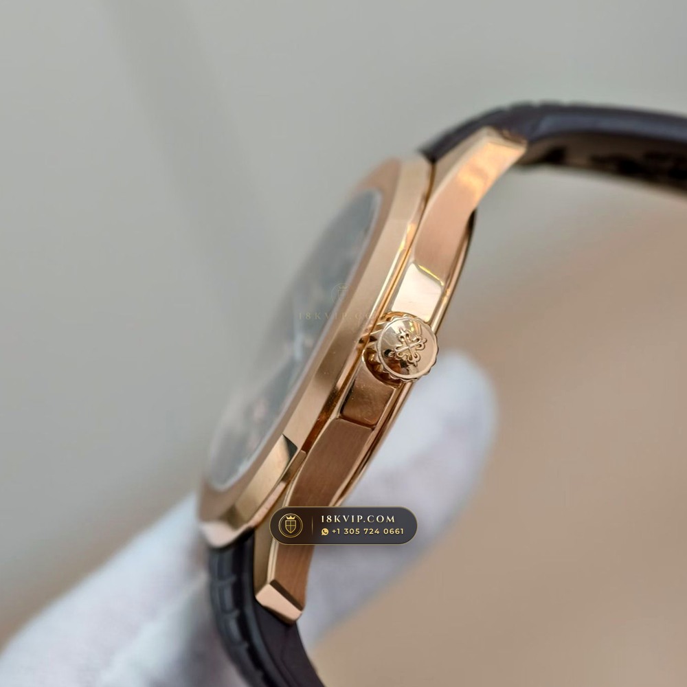 Patek Philippe Aquanaut Extra-Large Self-Winding 18K Rose Gold Sapphire Caseback Spec Ref. 5167R — Private Vault Edition — Studio Gallery Plate IV in 18K Rose Gold Au750 (108.2g Verified Mass, Patek Philippe Cal. 324 S C - 21K Gold Rotor)