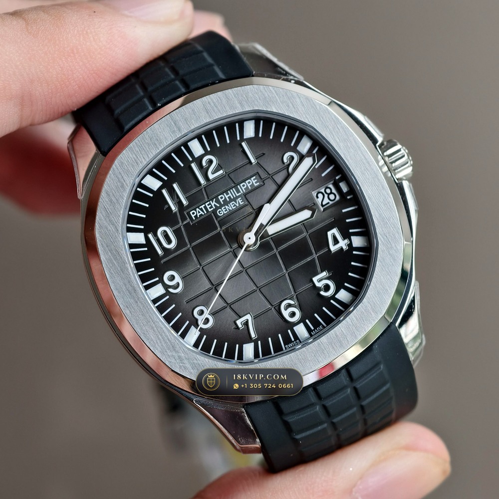 Patek Philippe Aquanaut Extra-Large Self-Winding Ref. 5167A — Private Vault Edition — Studio Gallery Plate II in 904L Stainless Steel Custom Architecture (79.9g Verified Mass, Patek Philippe Cal. 324 S C - 21K Gold Rotor)