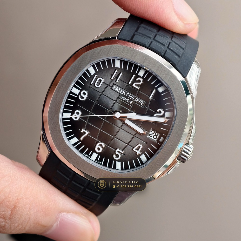 Patek Philippe Aquanaut Extra-Large Self-Winding Ref. 5167A — Private Vault Edition — Studio Gallery Plate III in 904L Stainless Steel Custom Architecture (79.9g Verified Mass, Patek Philippe Cal. 324 S C - 21K Gold Rotor)
