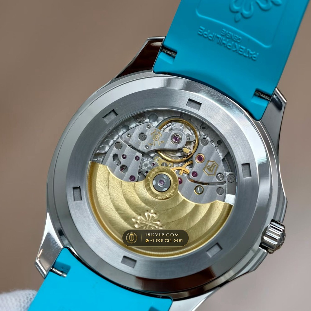 Patek Philippe Aquanaut Extra-Large Self-Winding Zurich Collector Spec Ref. 5167A — Private Vault Edition — Studio Gallery Plate VIII in 904L Stainless Steel Custom Architecture (79.7g Verified Mass, Patek Philippe Cal. 324 S C - 21K Gold Rotor)
