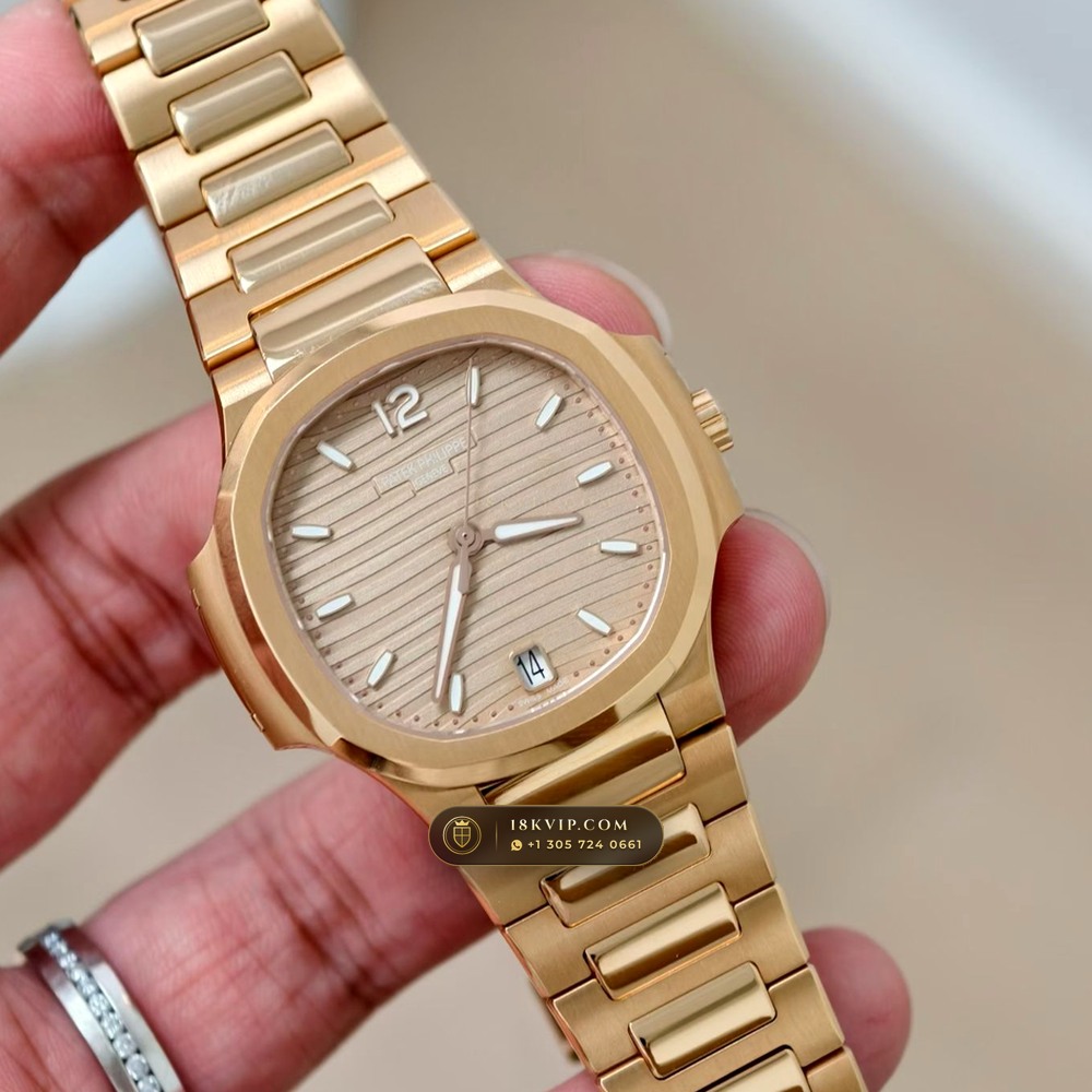 Patek Philippe Nautilus Ladies Automatic 18K Rose Gold Ref. 7118R — Private Vault Edition — Studio Gallery Plate II in 18K Rose Gold Au750 (145.7g Verified Mass, Patek Philippe Cal. 324 S C - 21K Gold Rotor)