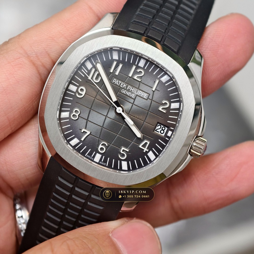Patek Philippe Aquanaut Extra-Large Self-Winding Sapphire Caseback Spec Ref. 5167A — Private Vault Edition — Studio Gallery Plate II in 904L Stainless Steel Custom Architecture (79.1g Verified Mass, Patek Philippe Cal. 324 S C - 21K Gold Rotor)