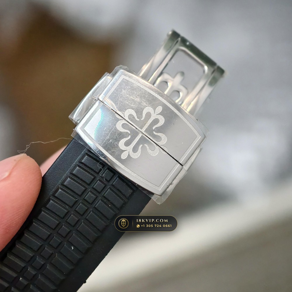 Patek Philippe Aquanaut Extra-Large Self-Winding Sapphire Caseback Spec Ref. 5167A — Private Vault Edition — Studio Gallery Plate VII in 904L Stainless Steel Custom Architecture (79.1g Verified Mass, Patek Philippe Cal. 324 S C - 21K Gold Rotor)