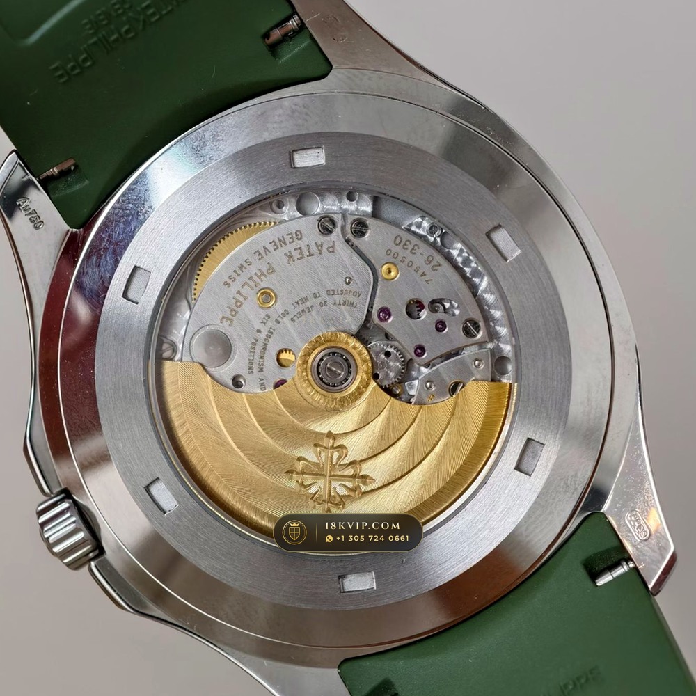 Patek Philippe Aquanaut Jumbo 42.2mm 18K White Gold Geneva Atelier Spec Ref. 5168G — Private Vault Edition — Studio Gallery Plate VI in 18K White Gold Au750 (120.9g Verified Mass, Patek Philippe Cal. 324 S C - 21K Gold Rotor)