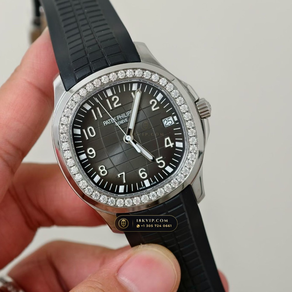 Patek Philippe Aquanaut Extra-Large Self-Winding Diamond-Set Bezel Geneva Atelier Spec Ref. 5167A — Private Vault Edition — Studio Gallery Plate II in 904L Stainless Steel Custom Architecture (79.8g Verified Mass, Patek Philippe Cal. 324 S C - 21K Gold Rotor)