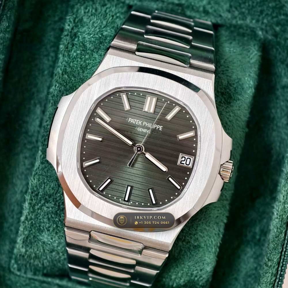Patek Philippe Nautilus Self-Winding Master Watchmaker Spec Ref. 5711A — Private Vault Edition — Studio Gallery Plate III in 904L Stainless Steel Custom Architecture (114.9g Verified Mass, Patek Philippe Cal. 26-330 S C / Cal. 324 S C - 21K Gold Rotor)
