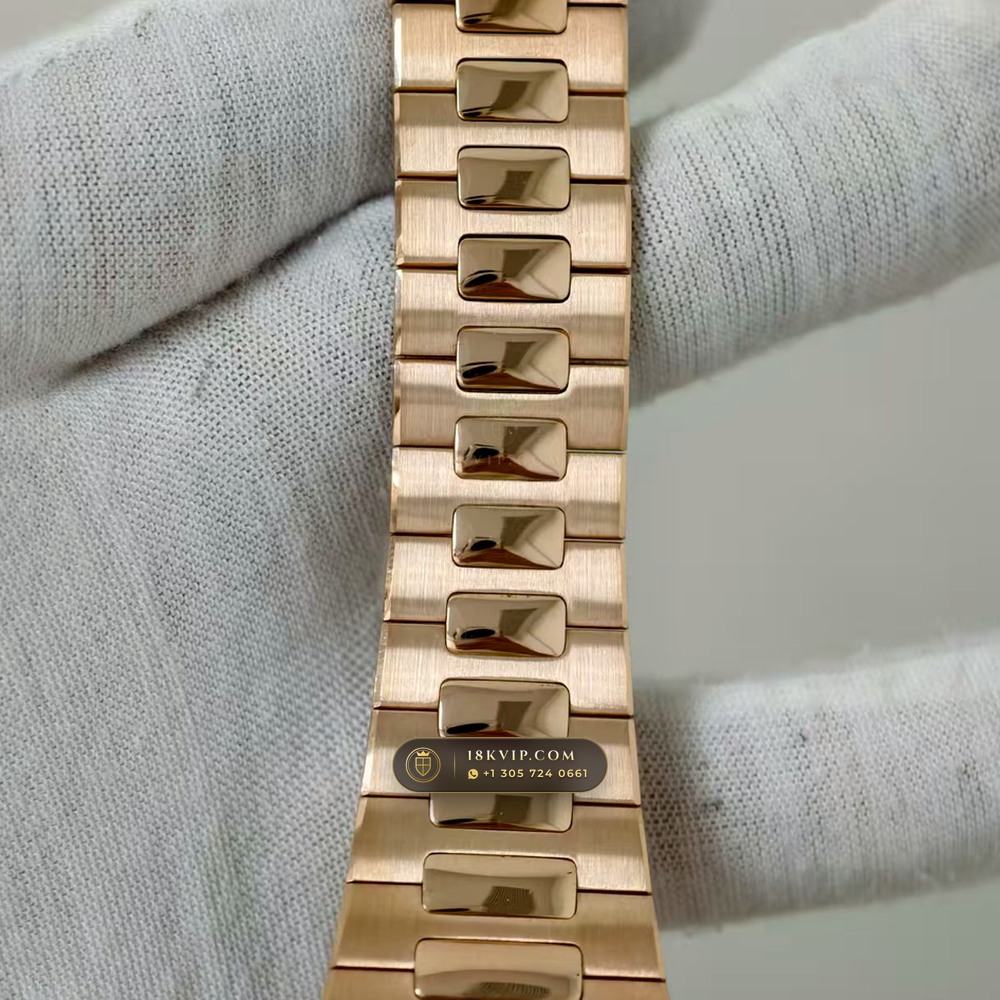 Patek Philippe Nautilus Moonphase & Power Reserve 18K Rose Gold Chronometer Regulated Spec Ref. 5712/1R-001 — Private Vault Edition — Studio Gallery Plate III in 18K Rose Gold Au750 (186.6g Verified Mass, Patek Philippe Cal. 240 PS IRM C LU - 22K Gold Micro-Rotor)