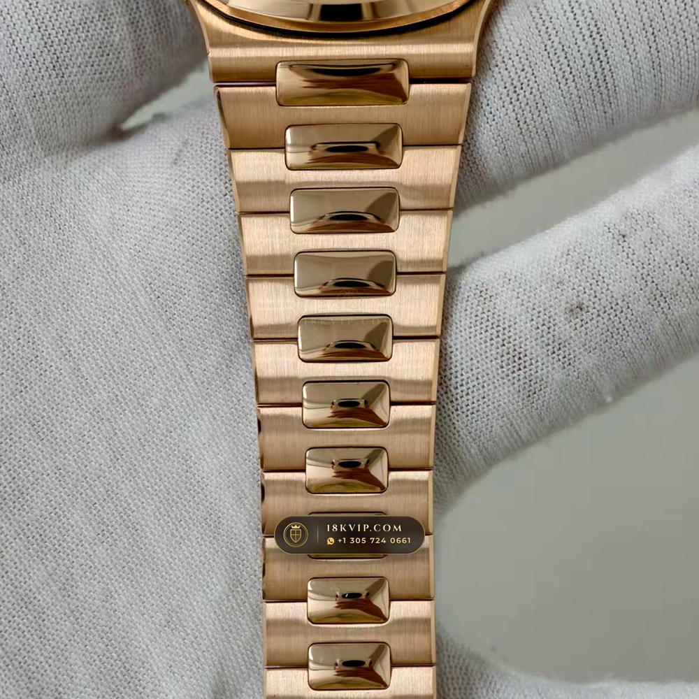 Patek Philippe Nautilus Moonphase & Power Reserve 18K Rose Gold Chronometer Regulated Spec Ref. 5712/1R-001 — Private Vault Edition — Studio Gallery Plate IV in 18K Rose Gold Au750 (186.6g Verified Mass, Patek Philippe Cal. 240 PS IRM C LU - 22K Gold Micro-Rotor)