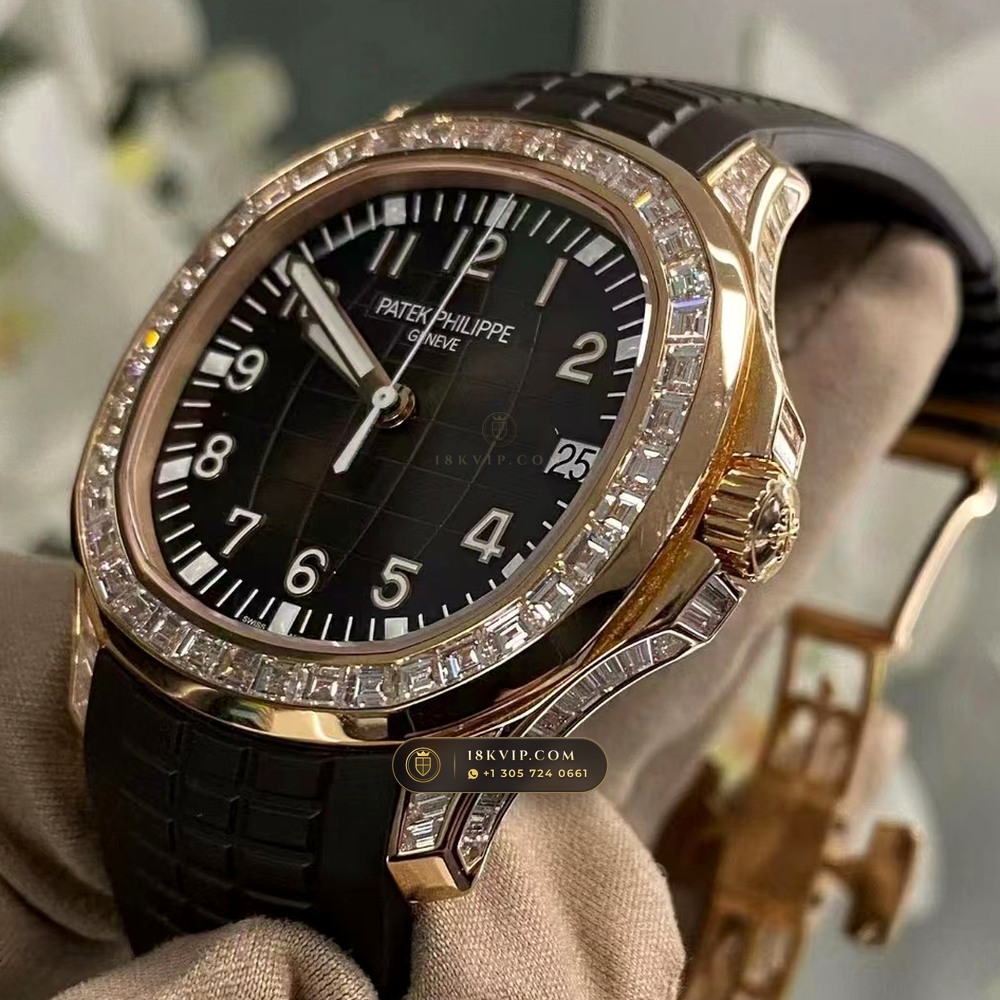 Patek Philippe Aquanaut Extra-Large Self-Winding Diamond-Set Bezel 18K Rose Gold Ref. 5167/300R-010 — Private Vault Edition — Studio Gallery Plate III in 18K Rose Gold Au750 (108.4g Verified Mass, Patek Philippe Cal. 324 S C - 21K Gold Rotor)