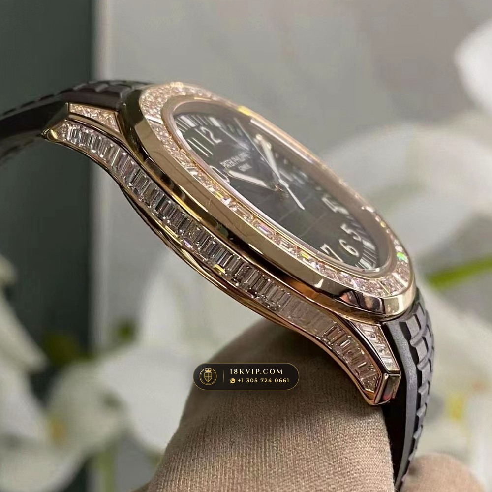 Patek Philippe Aquanaut Extra-Large Self-Winding Diamond-Set Bezel 18K Rose Gold Ref. 5167/300R-010 — Private Vault Edition — Studio Gallery Plate V in 18K Rose Gold Au750 (108.4g Verified Mass, Patek Philippe Cal. 324 S C - 21K Gold Rotor)