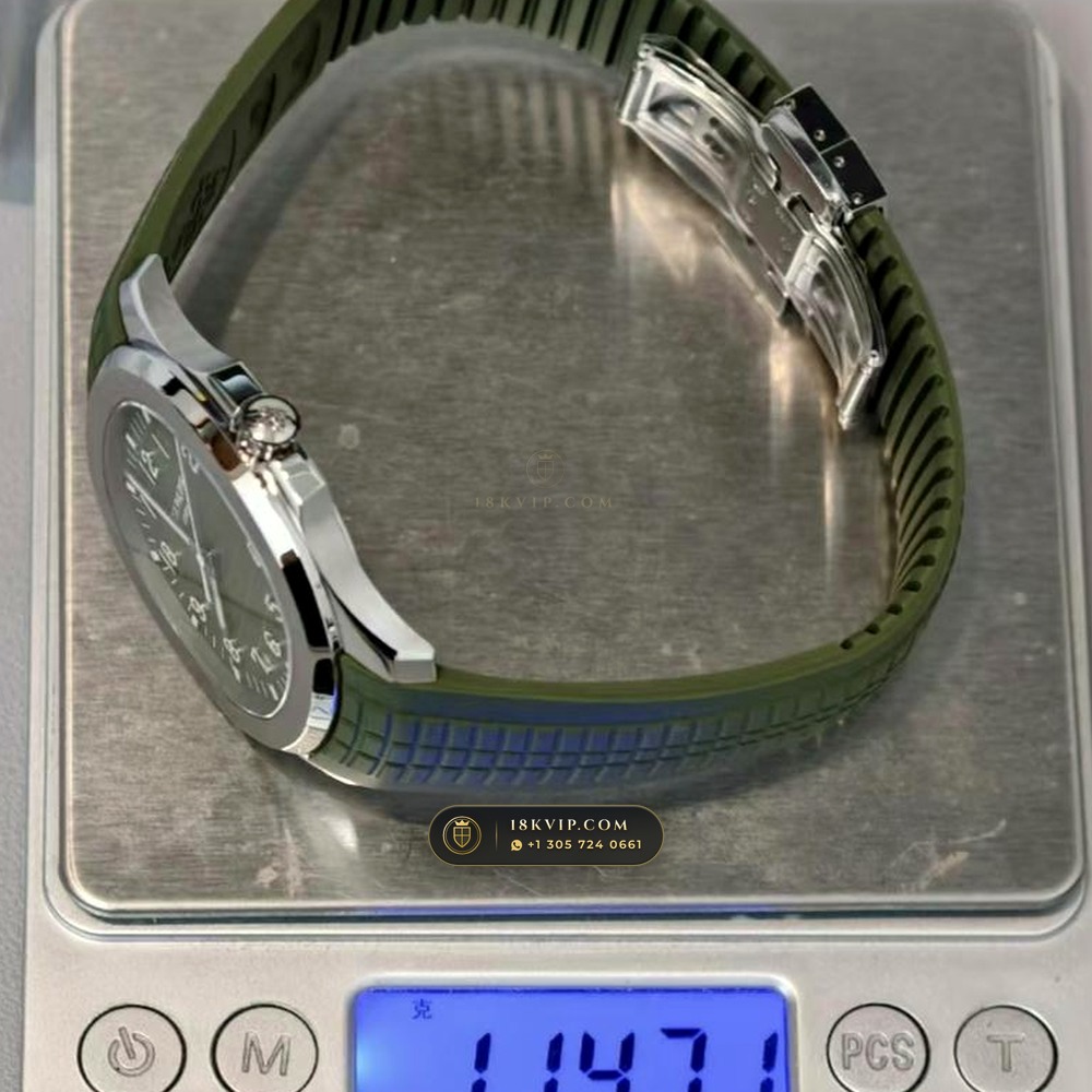 Patek Philippe Aquanaut Jumbo 42.2mm 18K White Gold Zurich Collector Spec Ref. 5168G — Private Vault Edition — Studio Gallery Plate IX in 18K White Gold Au750 (120.9g Verified Mass, Patek Philippe Cal. 324 S C - 21K Gold Rotor)