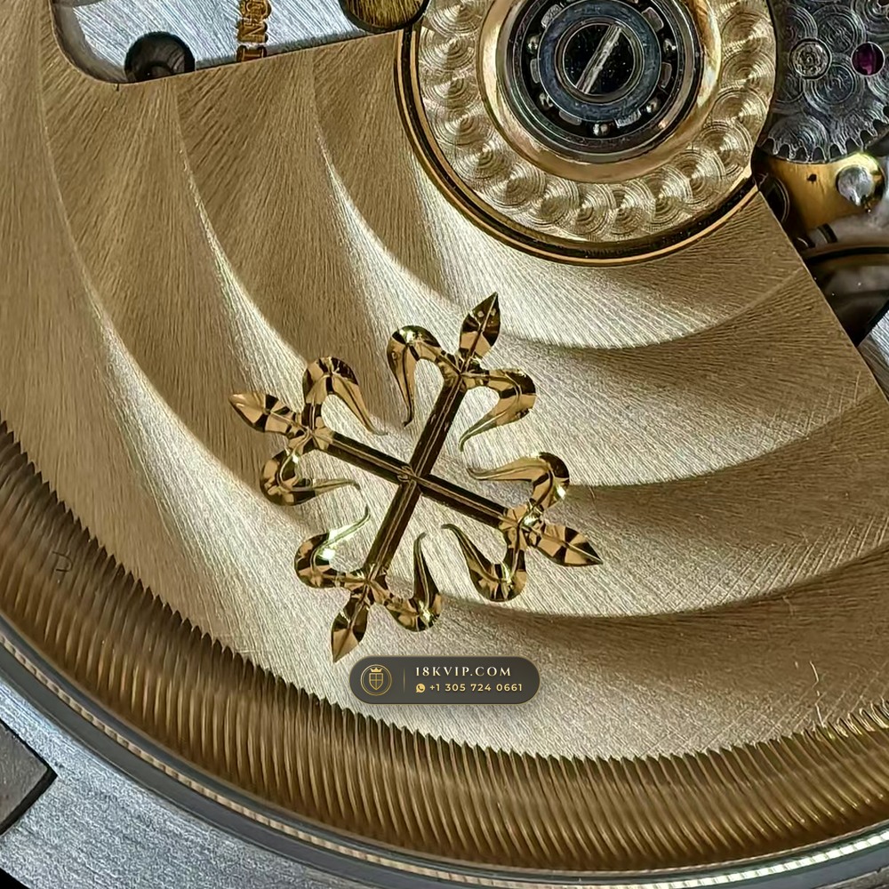 Patek Philippe Nautilus Self-Winding Custom SW Dial Free-Sprung Calibre Ref. 5711A — Private Vault Edition — Studio Gallery Plate VII in 904L Stainless Steel Custom Architecture (114.9g Verified Mass, Patek Philippe Cal. 26-330 S C / Cal. 324 S C - 21K Gold Rotor)