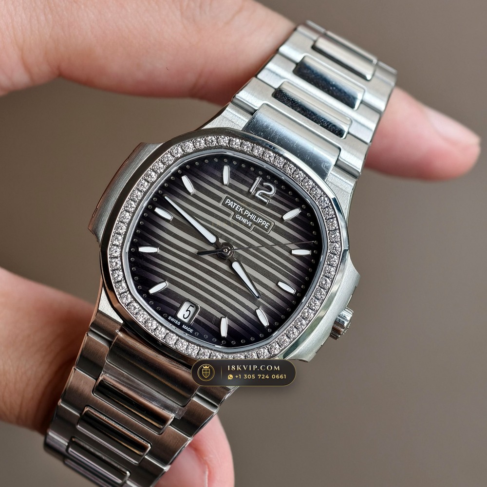 Patek Philippe Nautilus Ladies Automatic Diamond-Set Bezel Ref. 7118/1200A-011 — Private Vault Edition — Studio Gallery Plate II in 904L Stainless Steel Custom Architecture (96.4g Verified Mass, Patek Philippe Cal. 324 S C - 21K Gold Rotor)