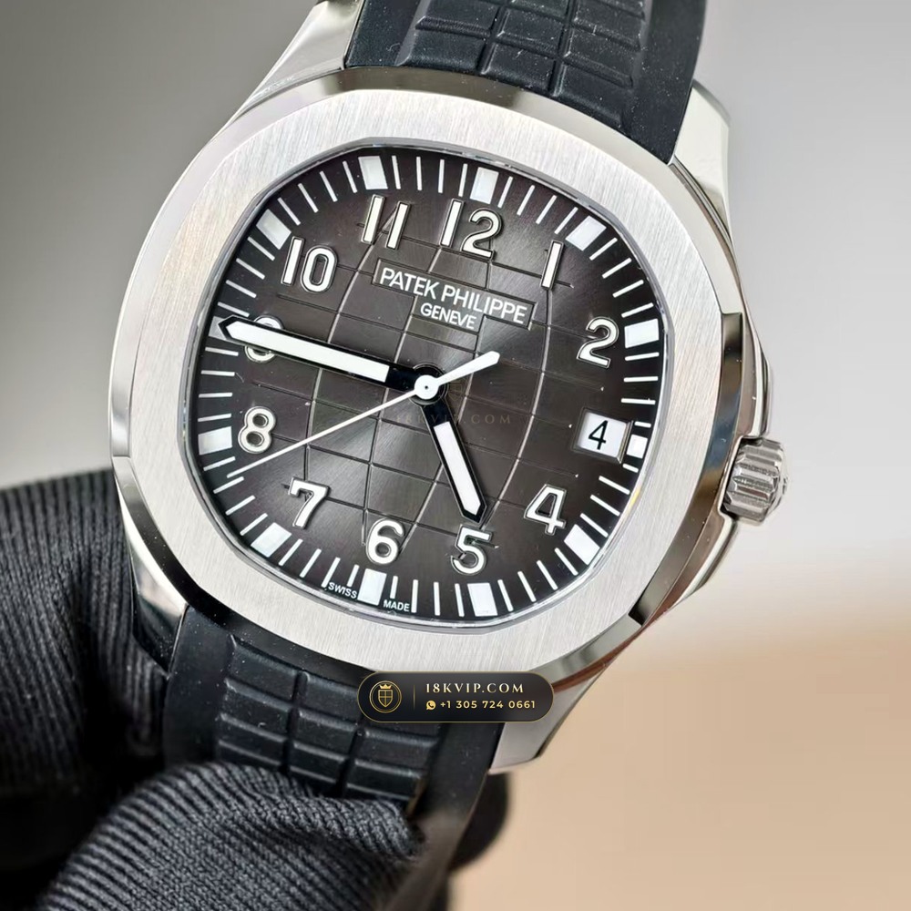 Patek Philippe Aquanaut Extra-Large Self-Winding Monte-Carlo Showroom Spec Ref. 5167A — Private Vault Edition — Studio Gallery Plate II in 904L Stainless Steel Custom Architecture (79.2g Verified Mass, Patek Philippe Cal. 324 S C - 21K Gold Rotor)