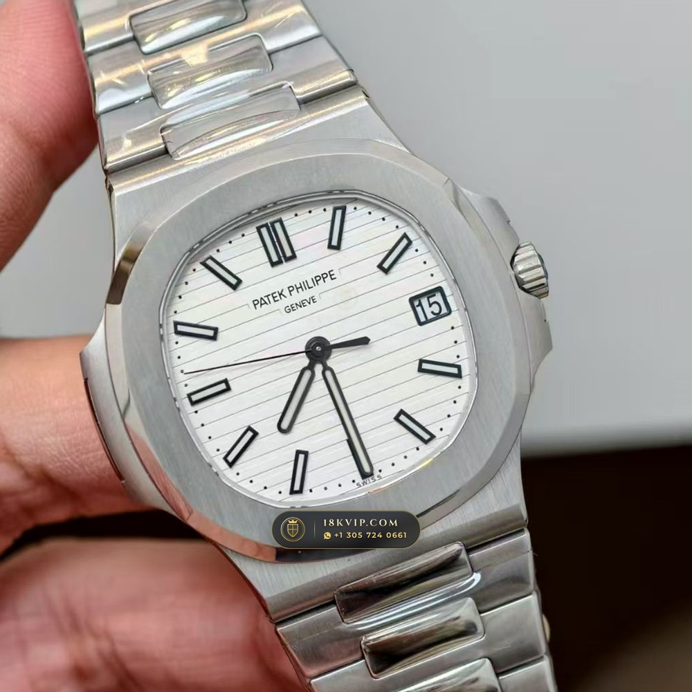 Patek Philippe Nautilus Self-Winding Monte-Carlo Showroom Spec Ref. 5711A — Private Vault Edition — Studio Gallery Plate II in 904L Stainless Steel Custom Architecture (115.0g Verified Mass, Patek Philippe Cal. 26-330 S C / Cal. 324 S C - 21K Gold Rotor)
